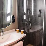 Ibis Bercy Village 3*