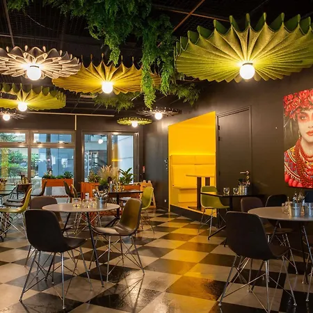 Ibis Bercy Village 3*