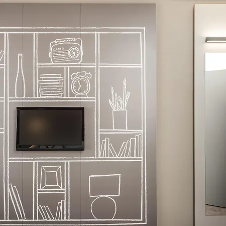 Hotel Ibis Bercy Village 3*