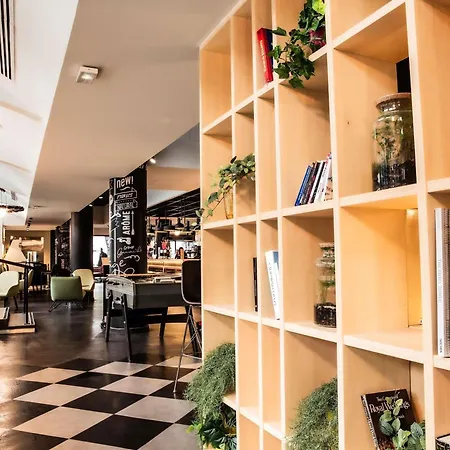 Hotel Ibis Bercy Village 3*