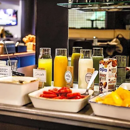 Ibis Bercy Village מלון