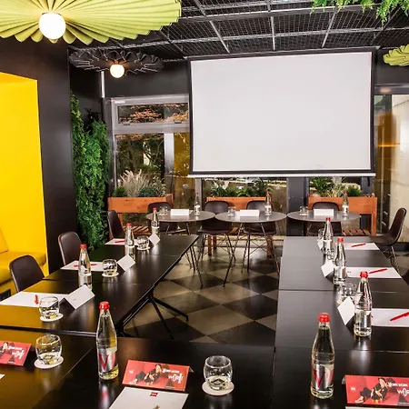Ibis Bercy Village Hotel 3*