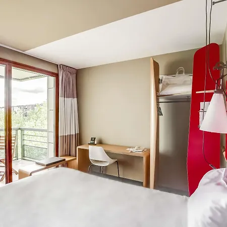 Hotel Ibis Bercy Village