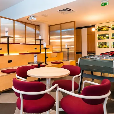 Hotel Ibis Bercy Village