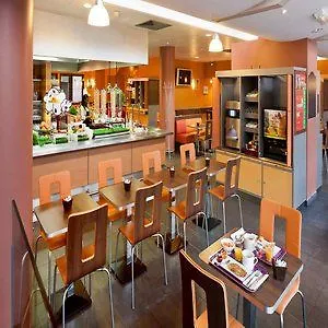 Ibis Bercy Village Hotel Paříž