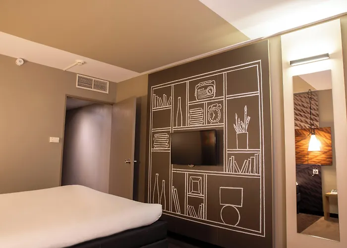 Ibis Bercy Village Hotel 3*