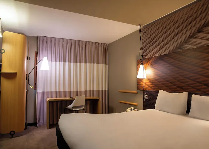 Ibis Bercy Village Hotel 3*
