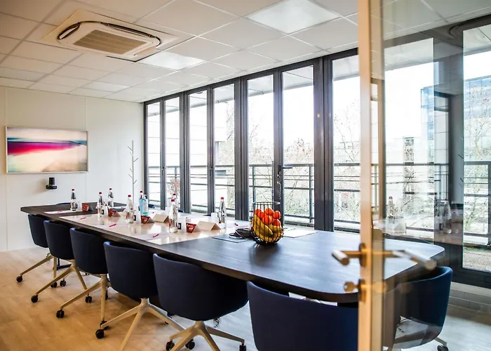 Hotel Ibis Bercy Village 3*