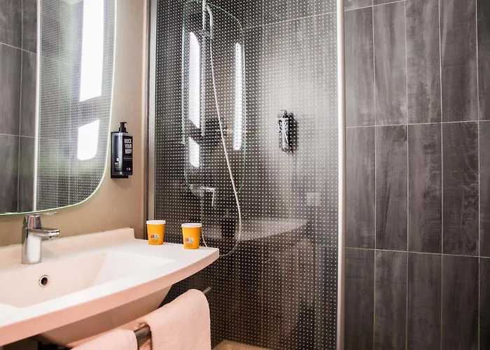 Hotel Ibis Bercy Village 3*