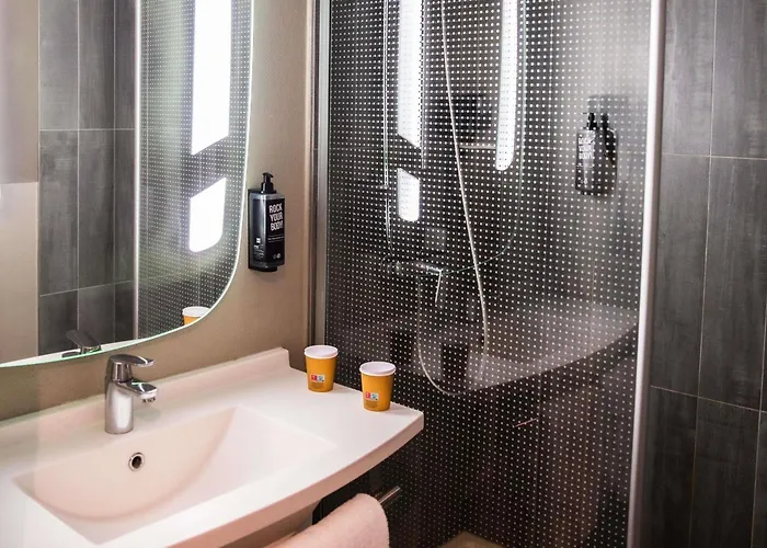 Ibis Bercy Village 3*