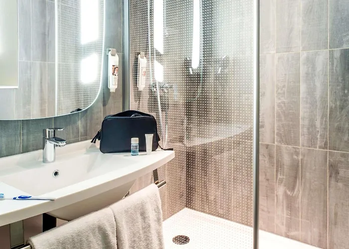 Ibis Bercy Village Hotel 3*