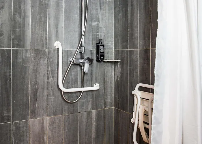 Hotel Ibis Bercy Village 3*